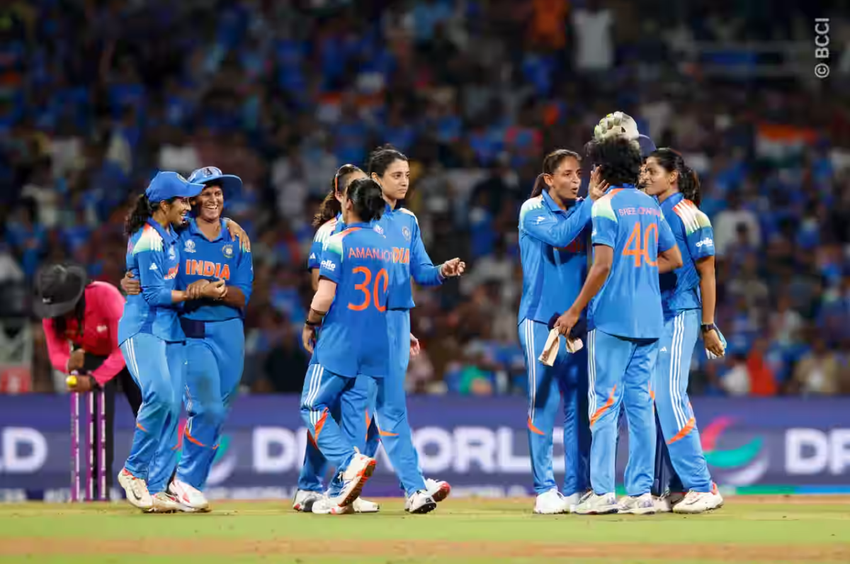 Indian woman cricket team on the field against South africa