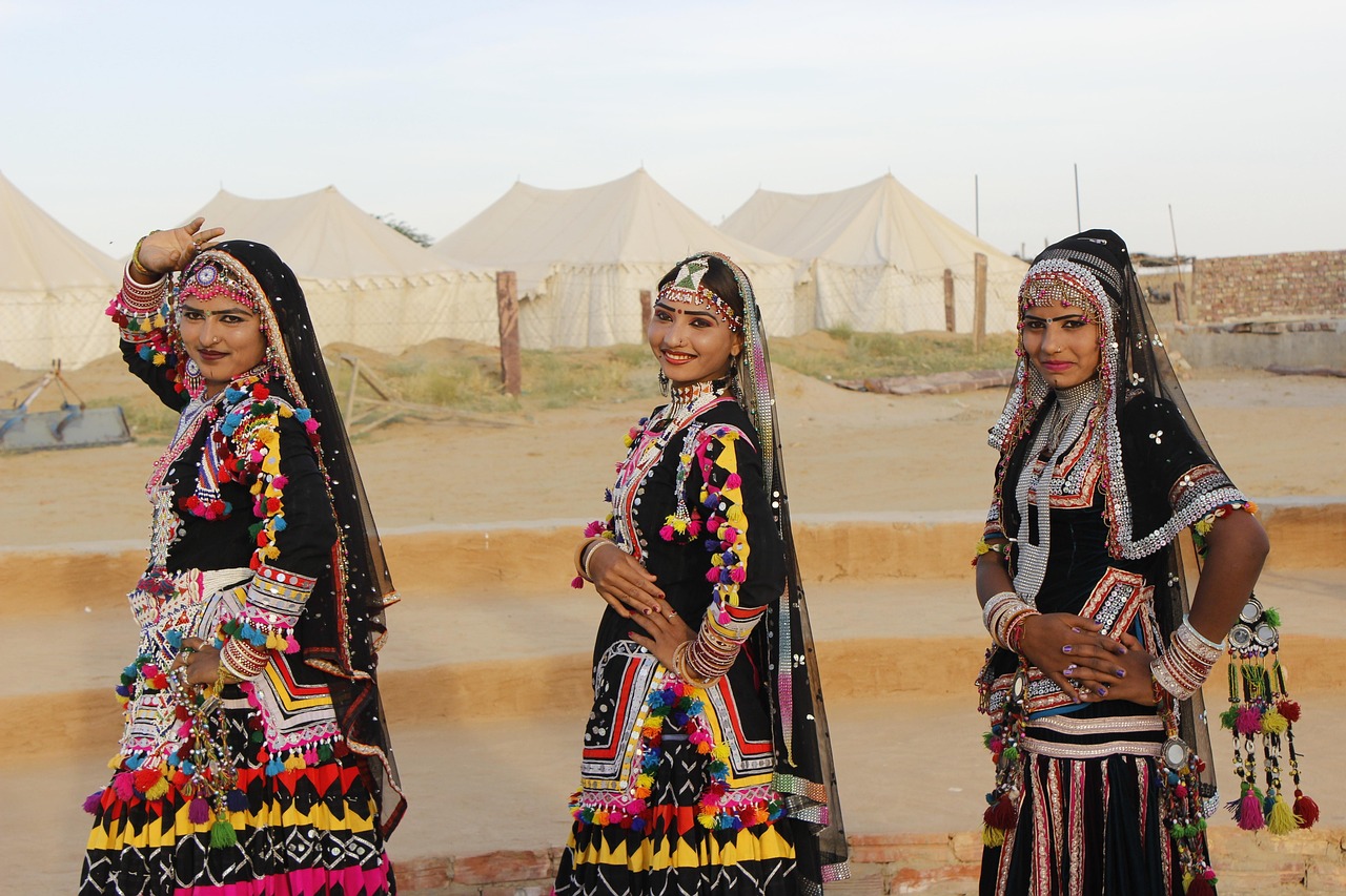 Three Kabelian Dancer dancing in the black embroidered dress