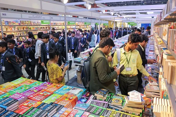 Delhi book fair in pragati maidan - TMM