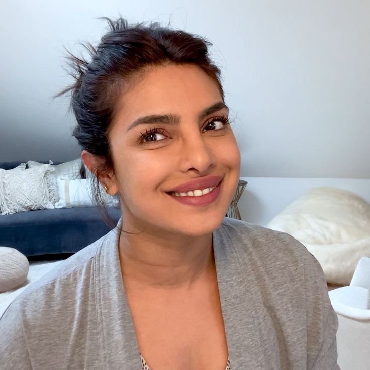  Priyanka Chopra’s Ice Facial Goes Viral — The Pros & Cons and a Look at her Skin Care Routine
