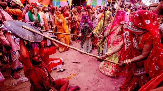 Lathmar Holi in Barsana (UP)