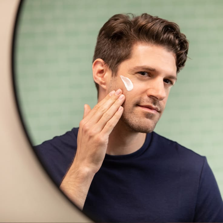 Summer Grooming Tips for Men: A Simple Summer Skincare Routine Guide