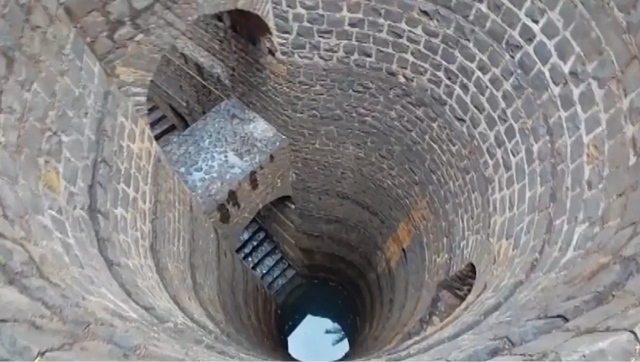 300 year old stepwell