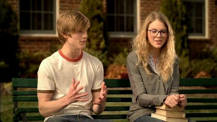 Lucas Till and Taylor swift