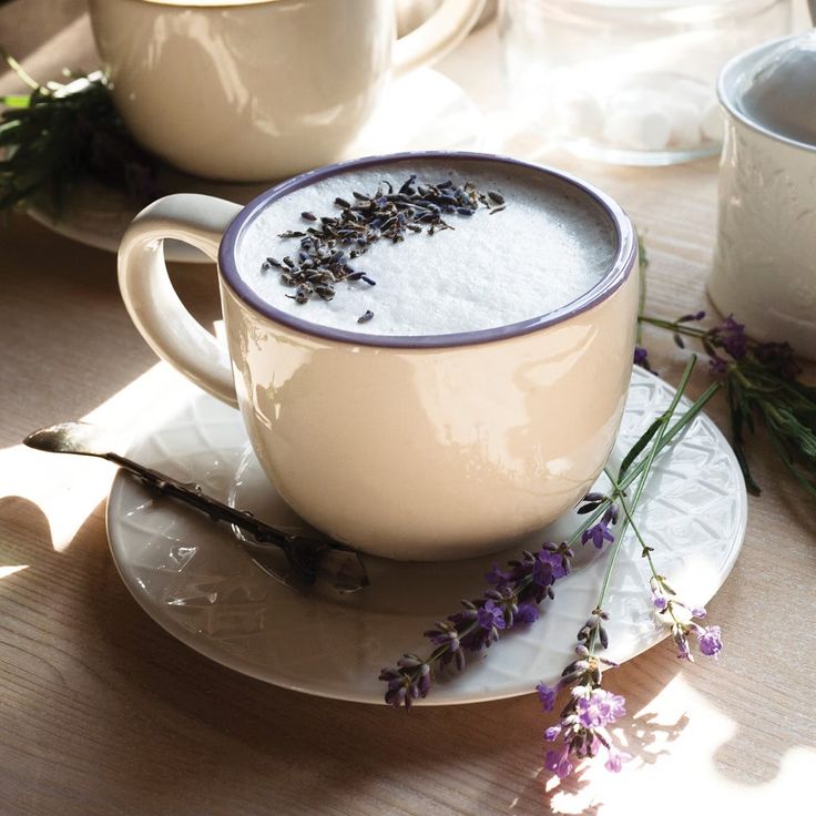 5 Café-Style Drinks You Can Make at Home